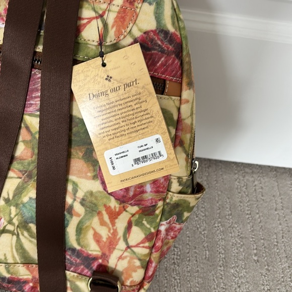 NWT Patina by Patricia Nash small backpack,
seashell design - Picture 3 of 6